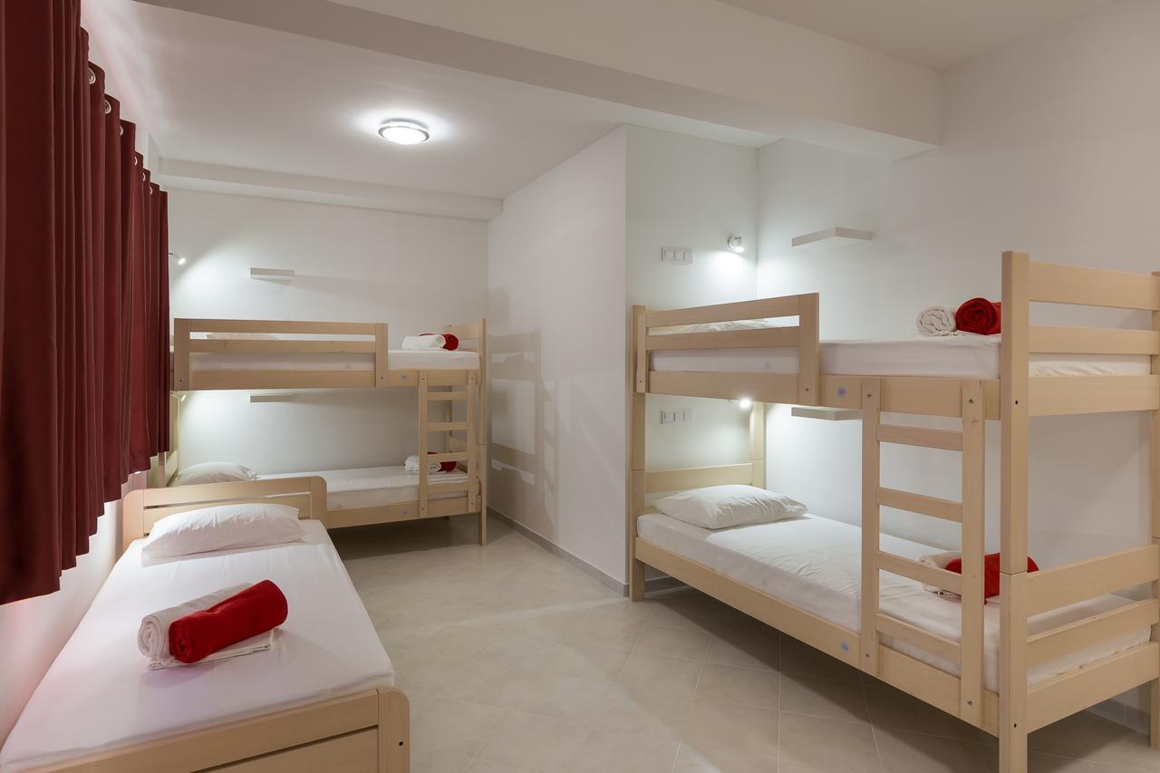 Hostel Free Bird (Adults Only) Dubrovnik Bagian luar foto
