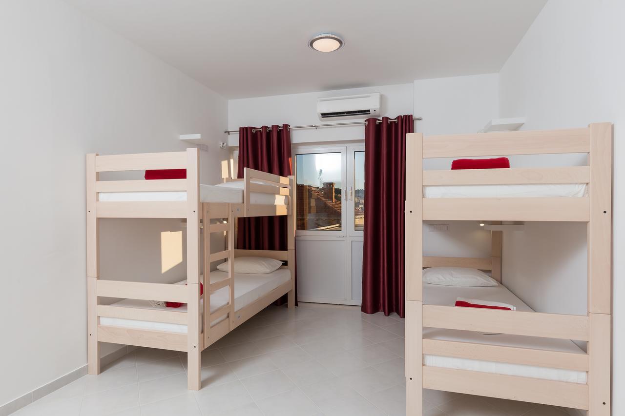 Hostel Free Bird (Adults Only) Dubrovnik Bagian luar foto