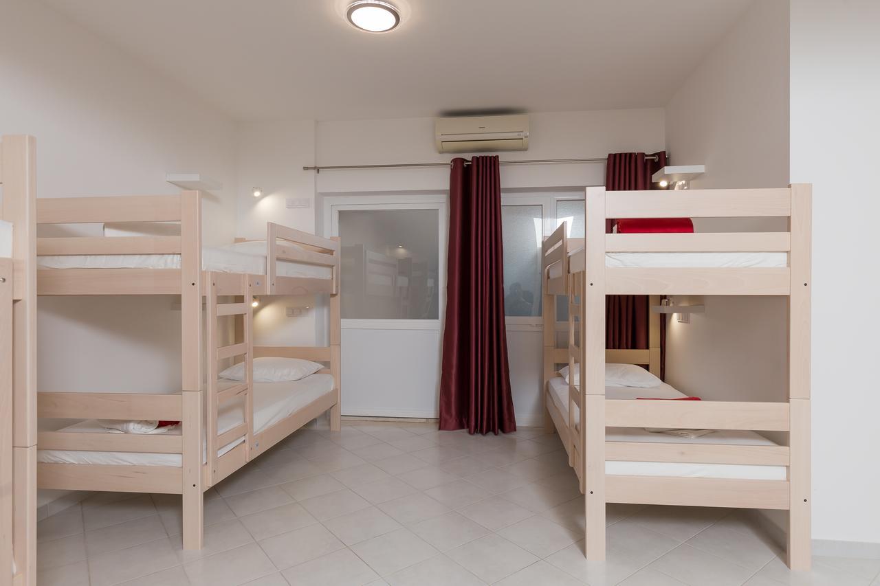 Hostel Free Bird (Adults Only) Dubrovnik Bagian luar foto