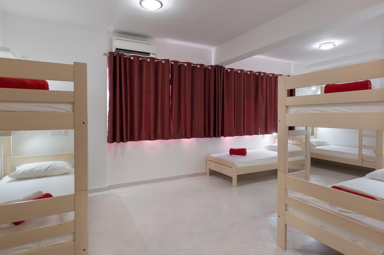 Hostel Free Bird (Adults Only) Dubrovnik Bagian luar foto