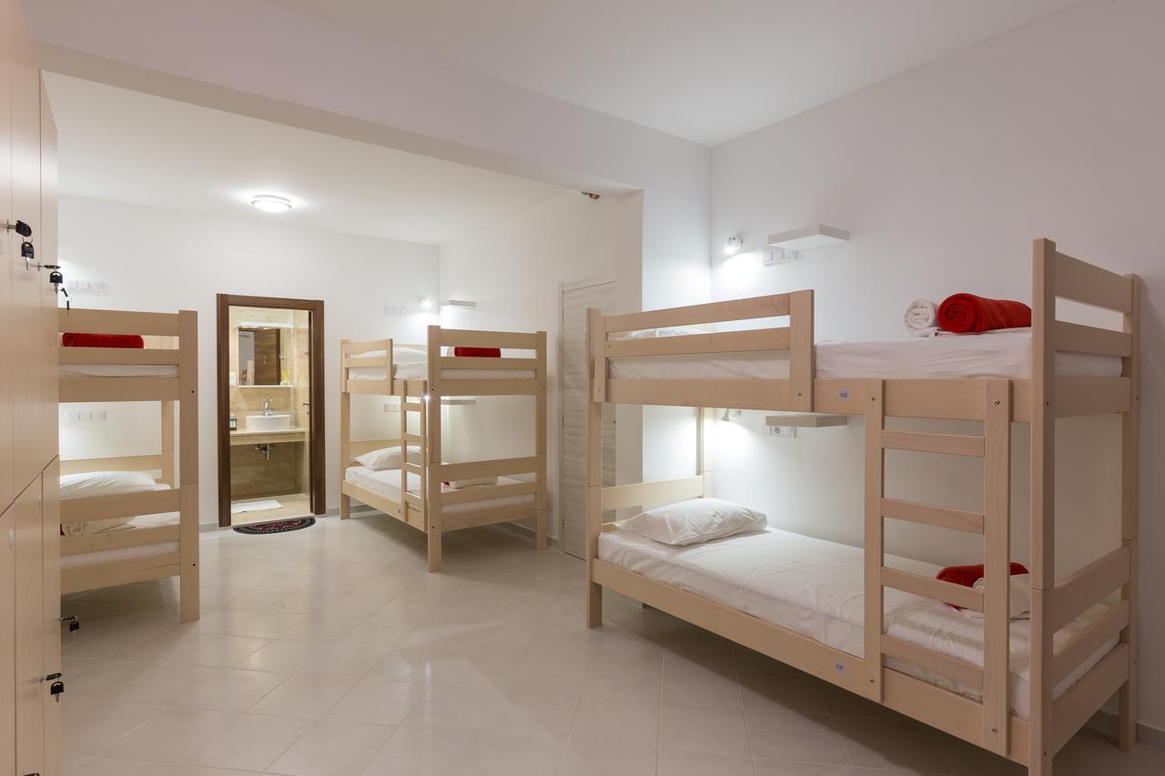 Hostel Free Bird (Adults Only) Dubrovnik Bagian luar foto