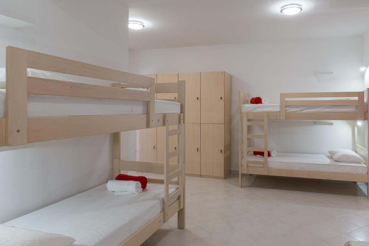 Hostel Free Bird (Adults Only) Dubrovnik Bagian luar foto